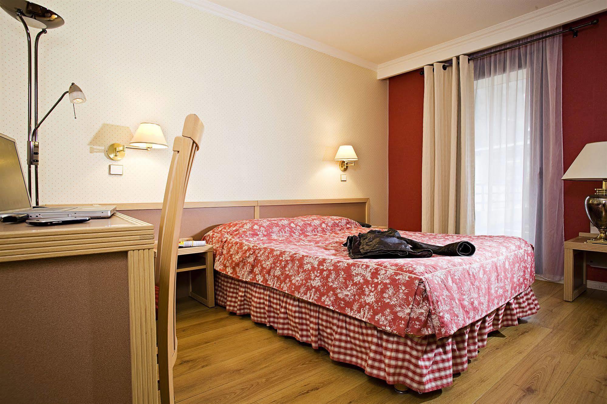 Hotel Amelie Brides-les-Bains Exterior foto